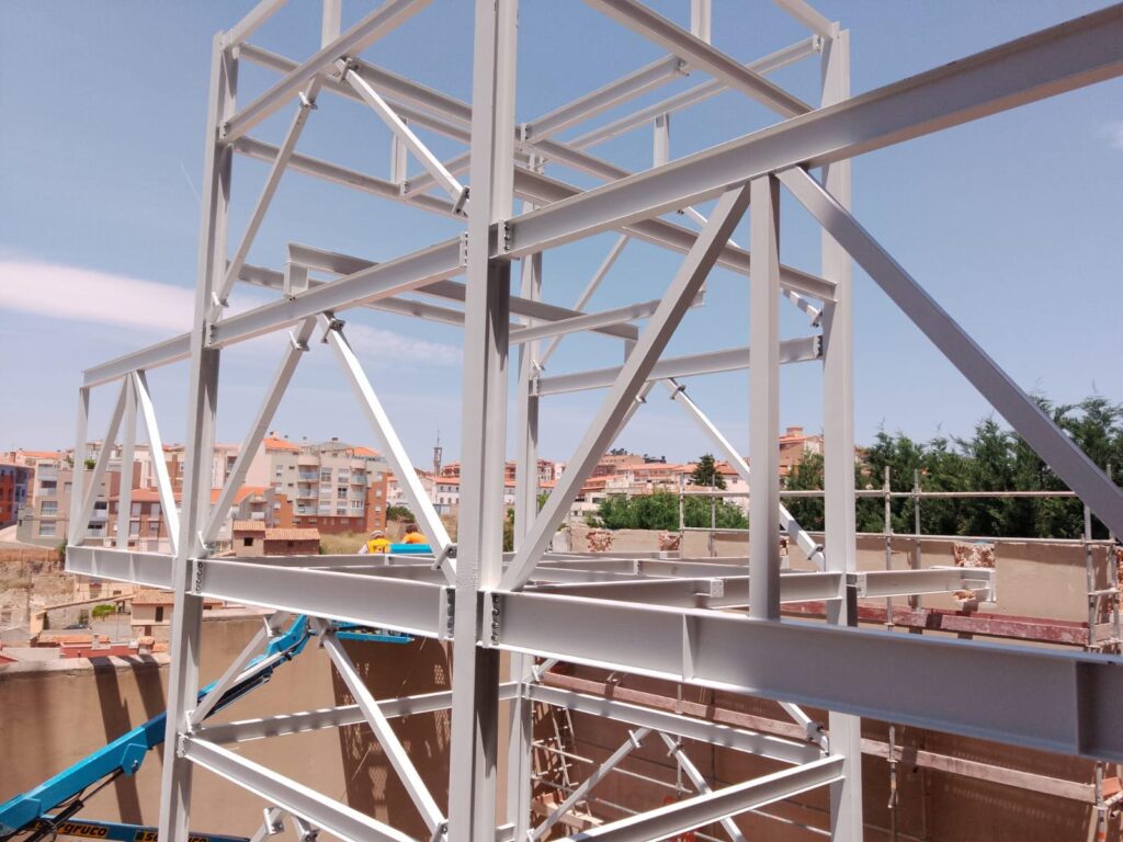 Imagen de WhatsApp 2025 07 21 a las 10.00.25 b76a1778 1024x768 - Ascensor Casco Viejo teruel