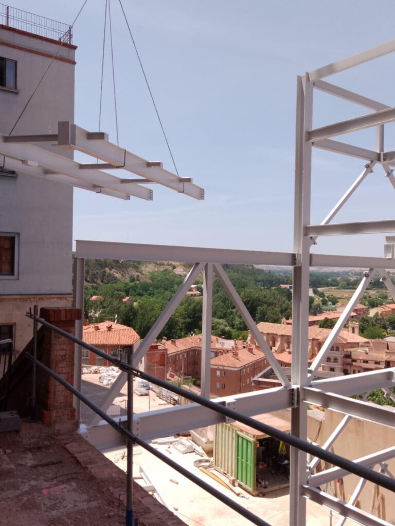 Imagen de WhatsApp 2025 07 21 a las 10.00.26 f32ca204 768x1024 - Ascensor Casco Viejo teruel