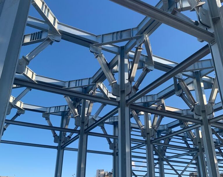 estructura metalica para silos - Bancada de silos en petroqu&iacute;mica