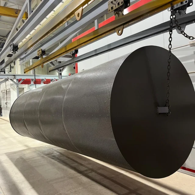 PINTURA INDUSTRIAL
Ofrecemos servicios de pintura industrial l&iacute;quida y pintura en polvo al horno para la protecci&oacute;n y acabado de estructuras met&aacute;licas destinadas a entornos industriales exigentes.
Realizamos el proceso completo en nuestras propias instalaciones, lo que nos permite asegurar calidad, durabilidad y cumplimiento de especificaciones t&eacute;cnicas.